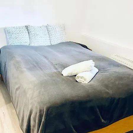 Guest Accomodation Close To Hungaroring Daire